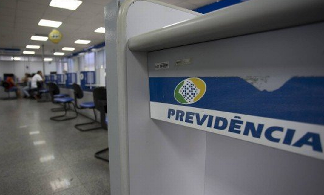Interior de agência INSS - recurso BPC LOAS negado